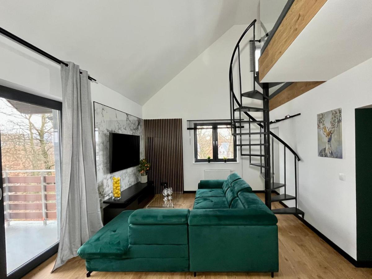 Apartamenty Maxa Czornyja Jelení Hora Exteriér fotografie